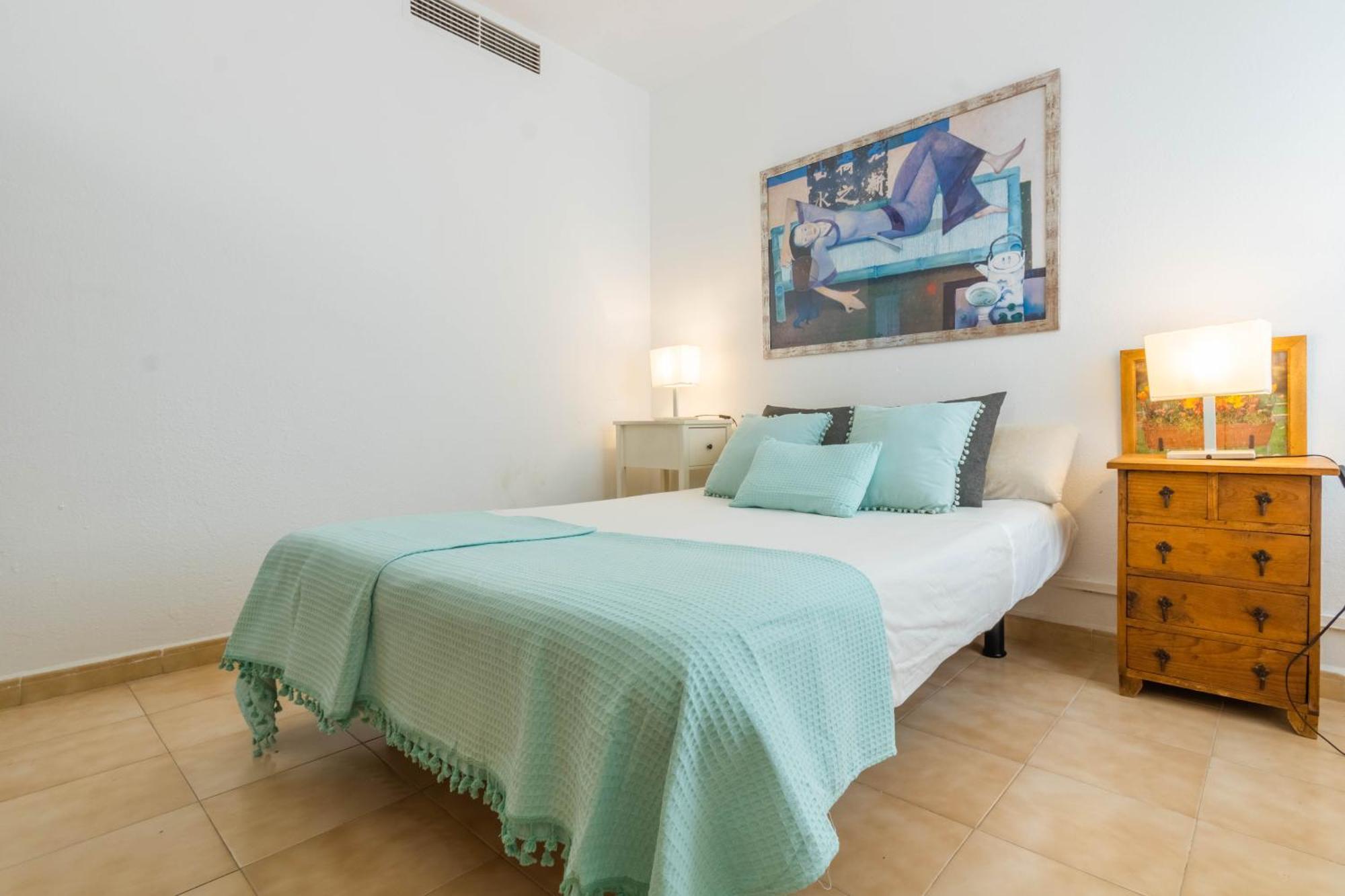 Nice And Cozy- 1Bd 1Bth- Triana Севиля Екстериор снимка