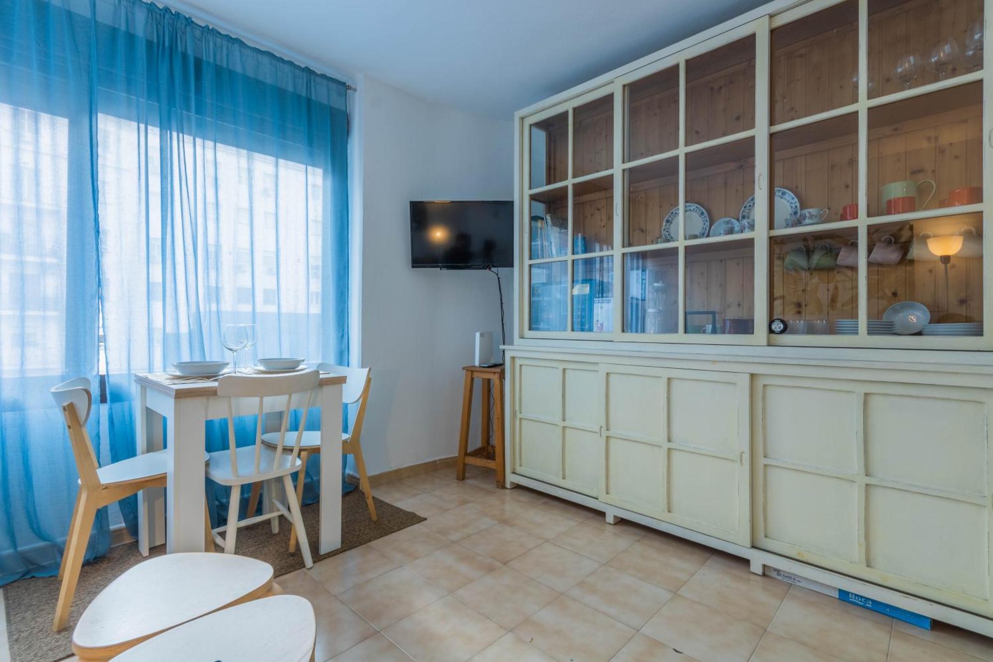 Nice And Cozy- 1Bd 1Bth- Triana Севиля Екстериор снимка
